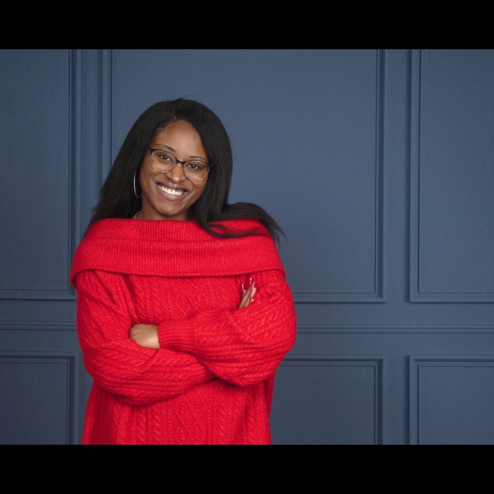 Meet your Posher, Danielle